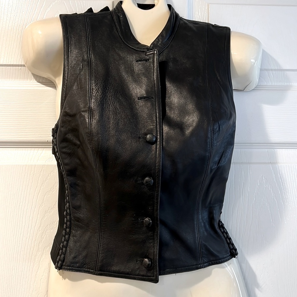 Leather top black with open back size 6